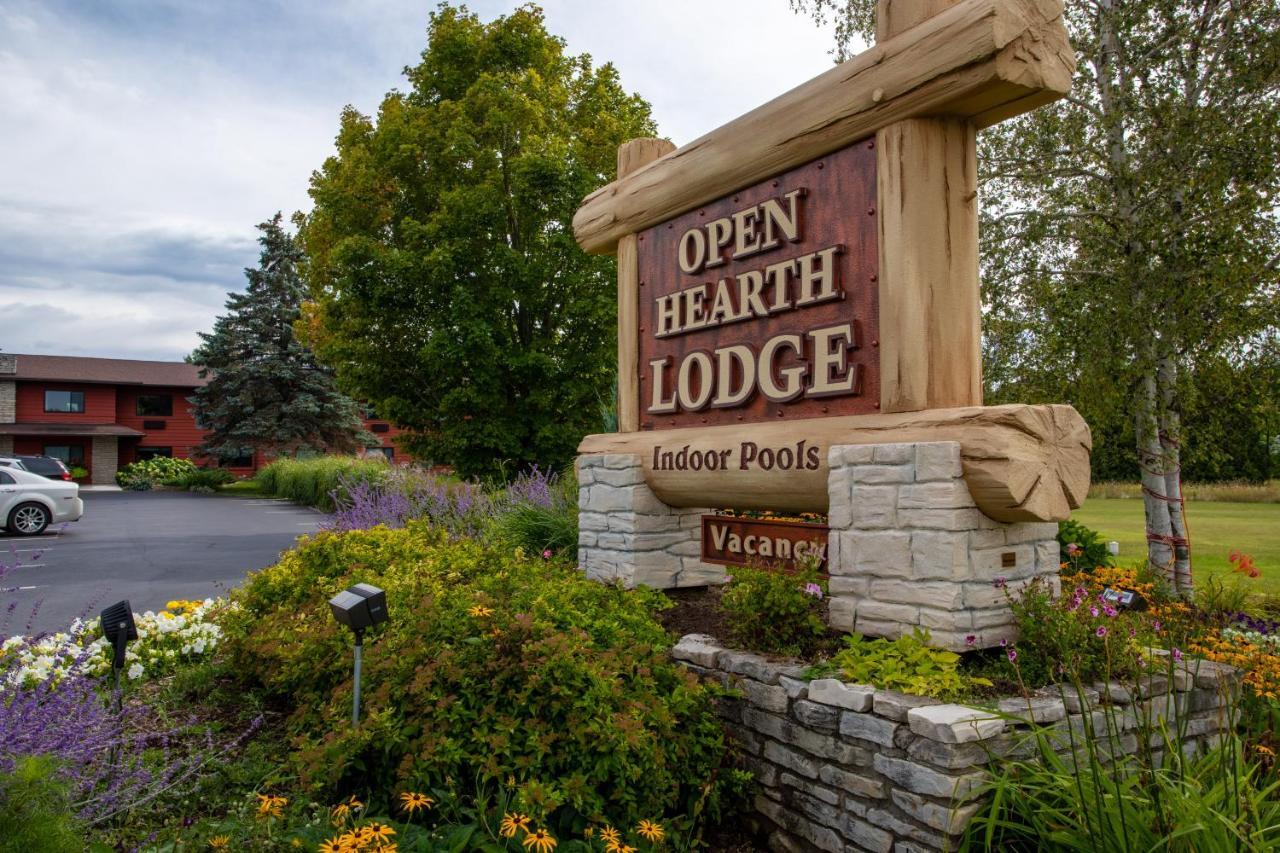 Open Hearth Lodge Sister Bay Eksteriør billede
